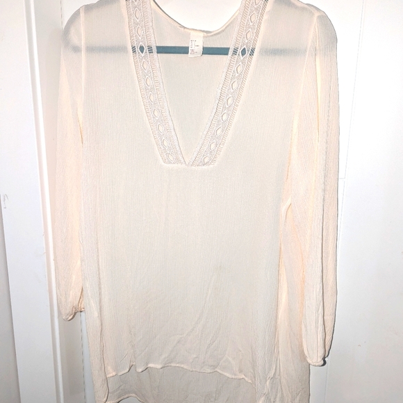 H&M Sheer Blouse - Size 8 - Picture 1 of 3